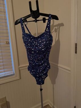 L.L. Bean Navy Leaf-Print One-Piece Swimsuit Size 16